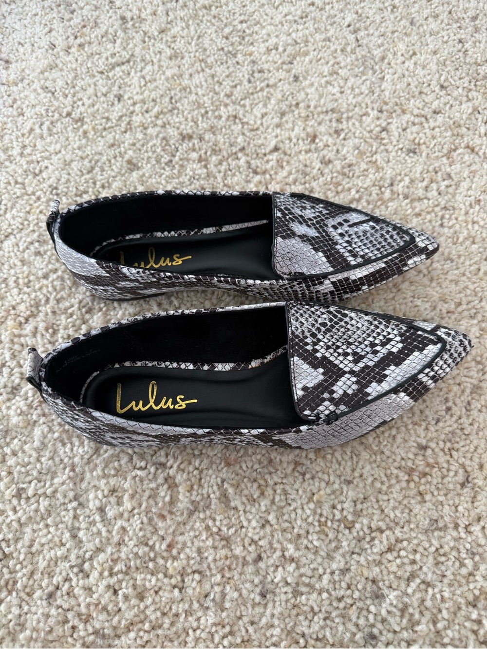 Lulu's Black & White Snake-Print Pointed Loafer Flats